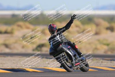 media/Nov-06-2023-Moto Forza (Mon) [[ce023d0744]]/3-Intermediate Group/Session 5 (Turn 4)/